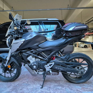 혼다 CB125R 오토바이 판매