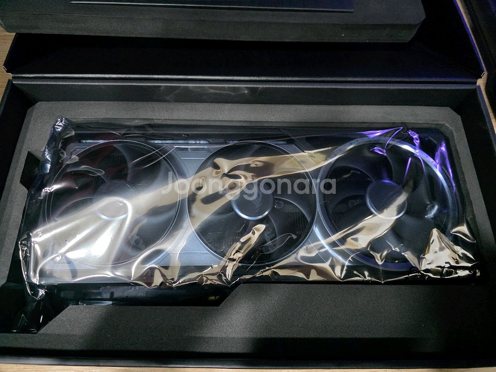 rog astral 5090 판매합니다--4