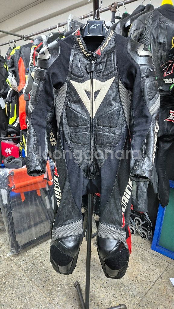 다이네즈 48사이즈 슈트--0