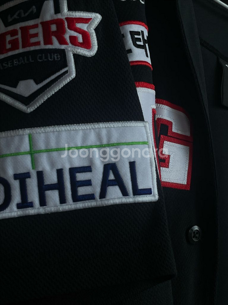 기아타이거즈 25 어센틱 원정 유니폼 노마킹--1