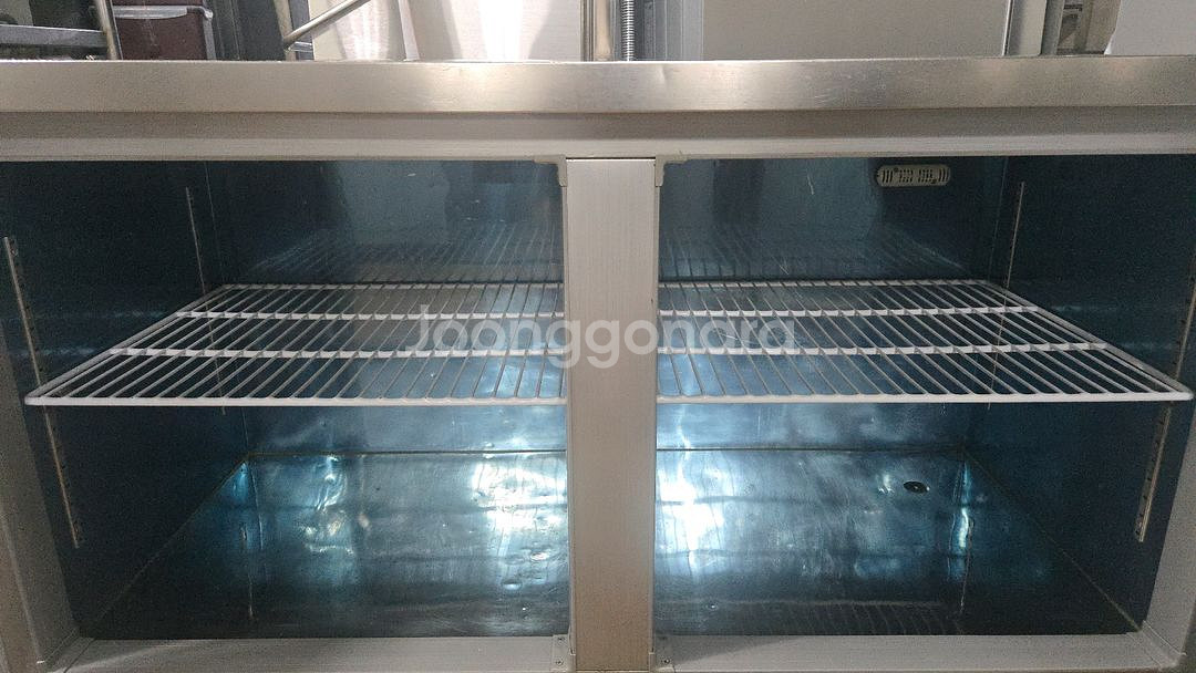 테이블냉장고 1800 디지털--2