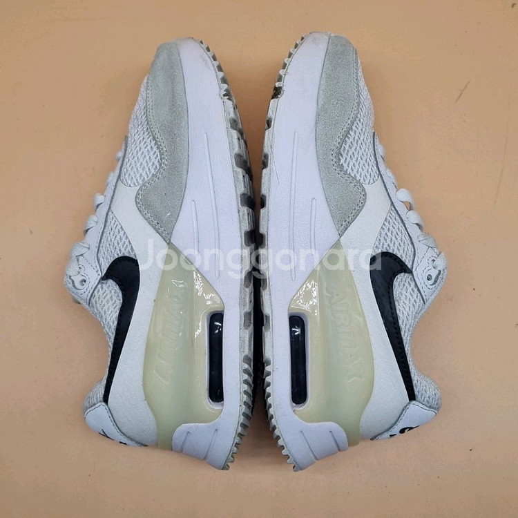 나이키 에어맥스 시스템운동화 225--4