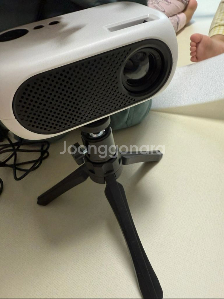 오브룸 미니빔프로젝터 캠핑용 가정용--2