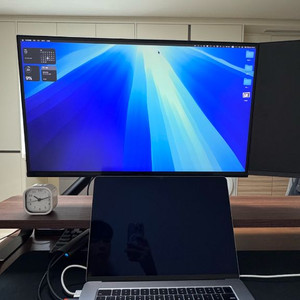 apple 맥북에어 m2 15 (디스플레이 고장)