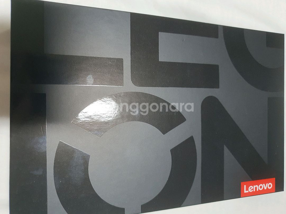 레노버 Y700 2세대 12+256GB 정발 팝니다.--0