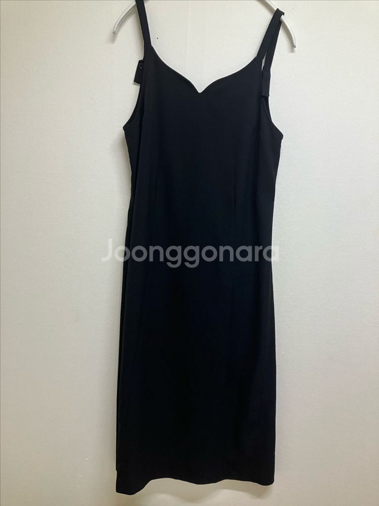 cc콜렉트 블랙 롱 튤립 뷔스티에--0