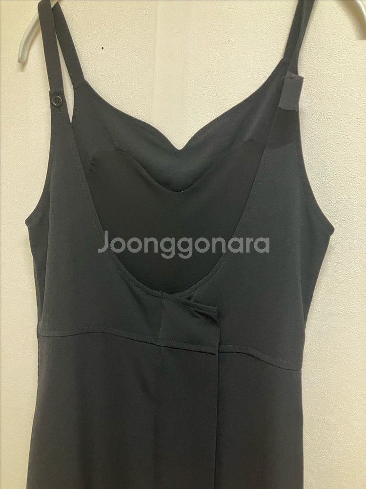 cc콜렉트 블랙 롱 튤립 뷔스티에--2