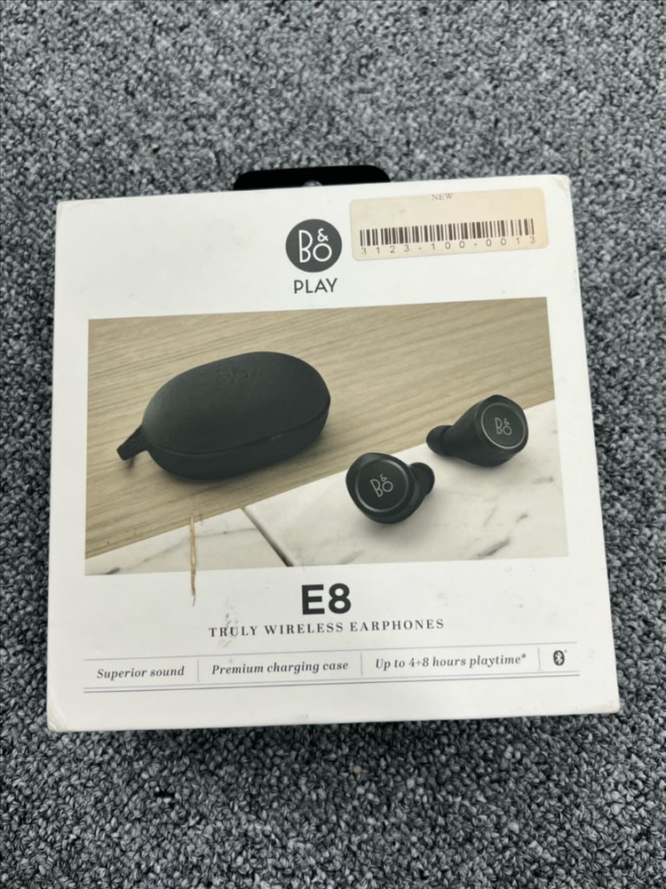 뱅앤올룹슨 베오플레이 E8 (1세대)--3