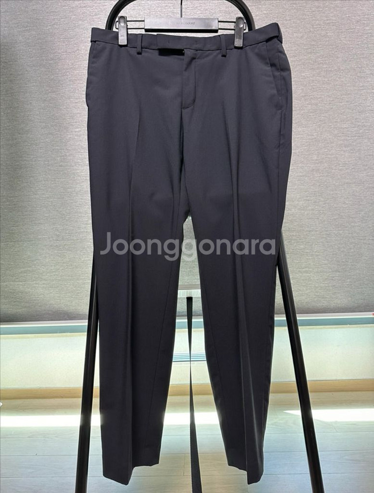 무신사스탠다드[쿨탠다드]테이퍼드 히든 밴딩 크롭 슬랙스--0