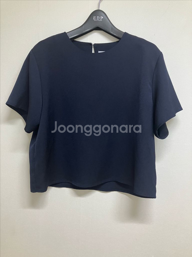유메르 네이비 반팔 블라우스 프리사이즈--0