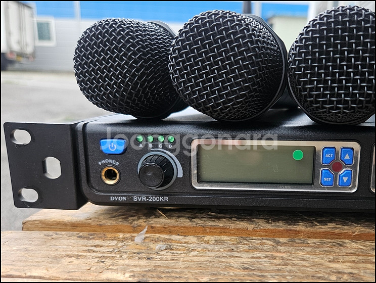 DVON SVR-200KR 중고 4채널 무선 마이크--1