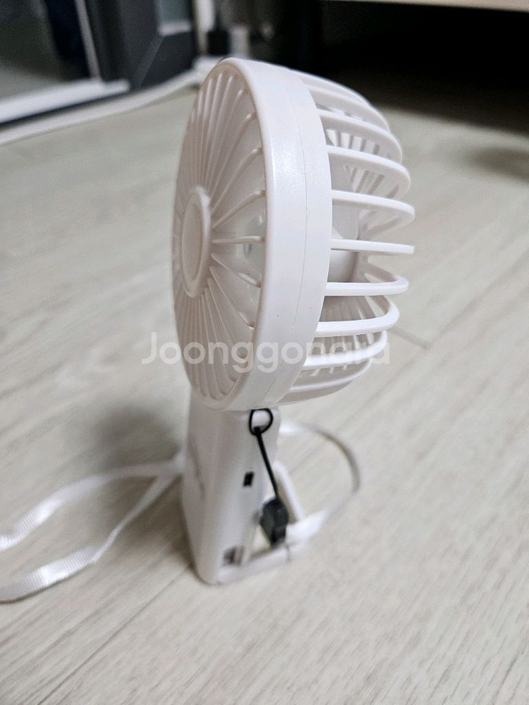 (미사용) 뉴케어 손풍기 핸디 선풍기--1