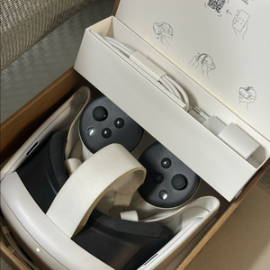 메타 퀘스트 3 VR 128GB + 링크케이블 (5m)