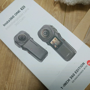 Insta360 ONE RS 1인치 인스타360