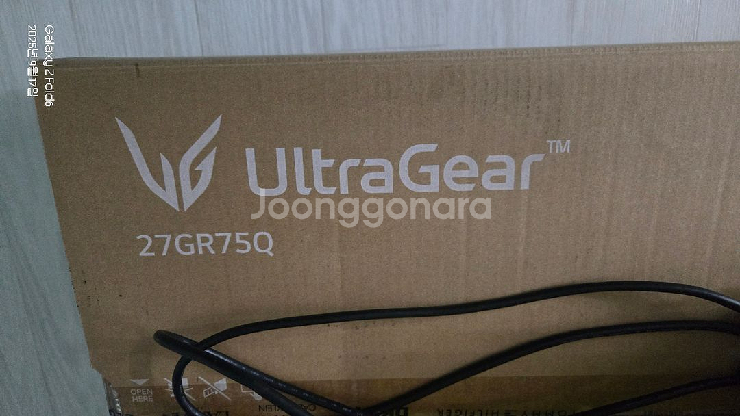 LG 27GR75Q--0