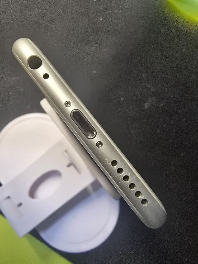 아이폰 6실버 16기가 98% 이미지