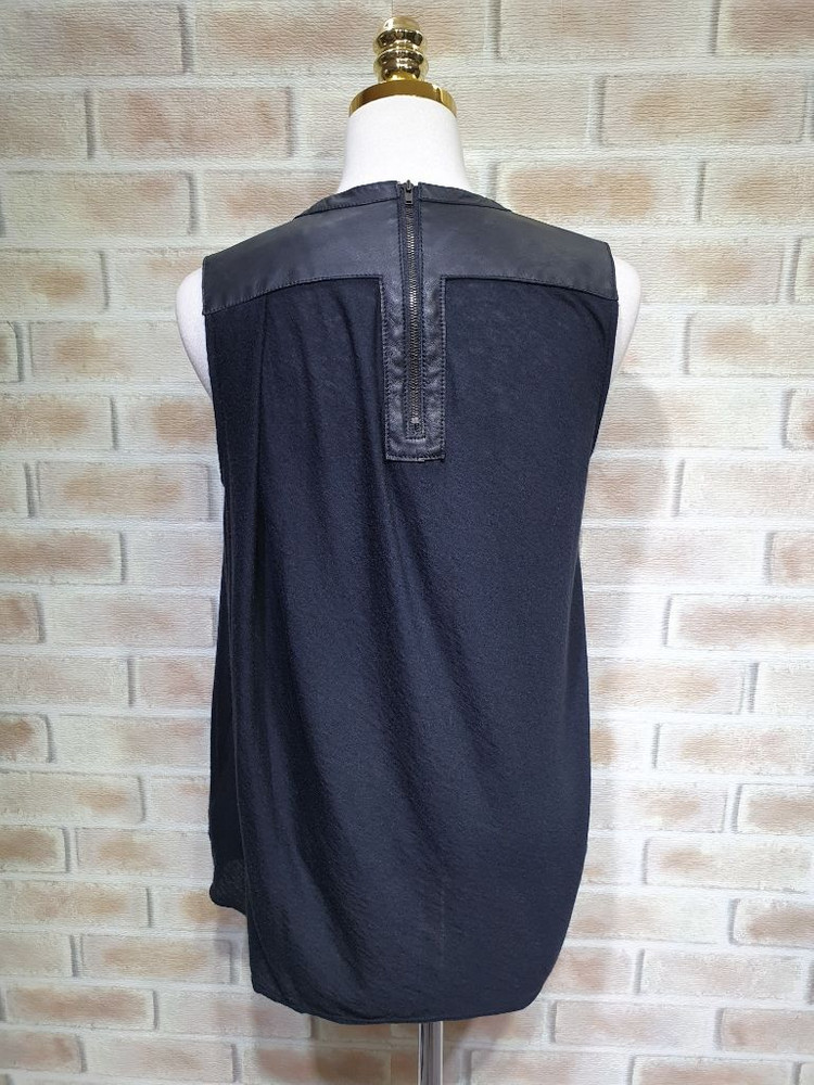 핼무트랭 정품 새것수준 양가죽 배색 뒷지퍼 셔링티 M 이미지