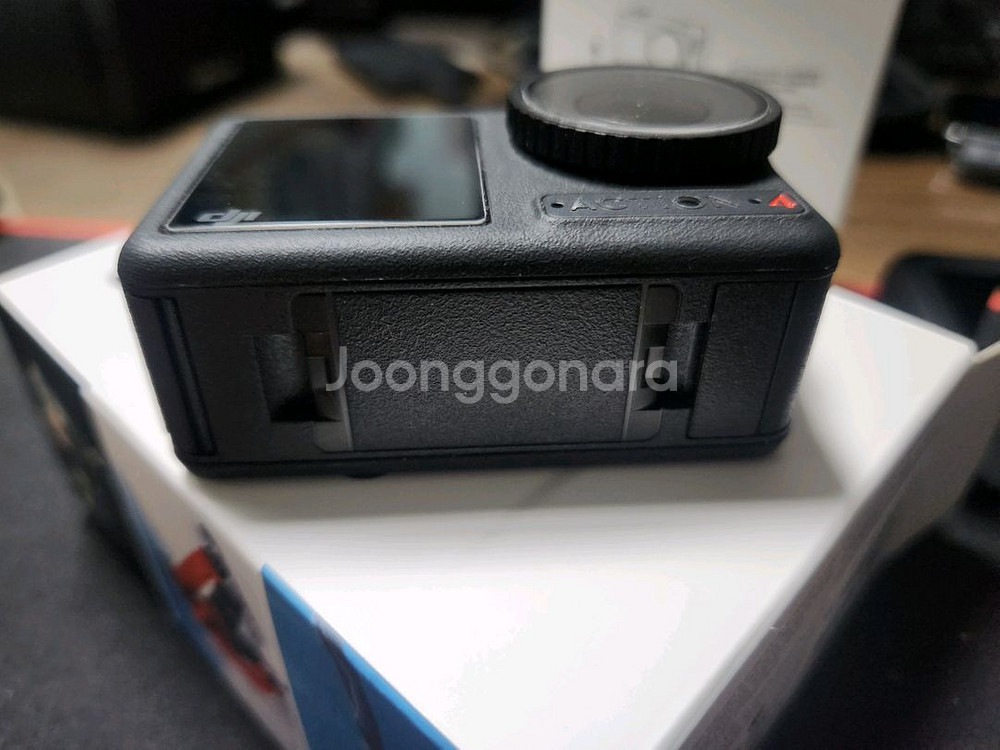 DJI 오즈모 액션4 / 스탠다드 콤보 / 택포28만--5