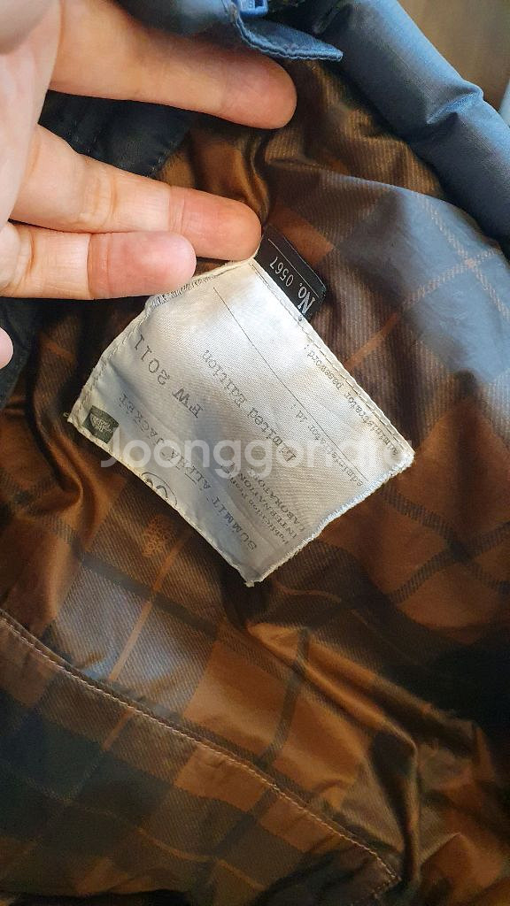 노스페이스 800 필파워 LTD 한정판 눕시 패딩입니다--7