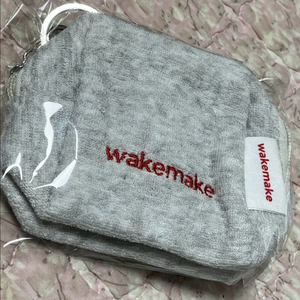 웨이크메이크 파우치 키링 새제품