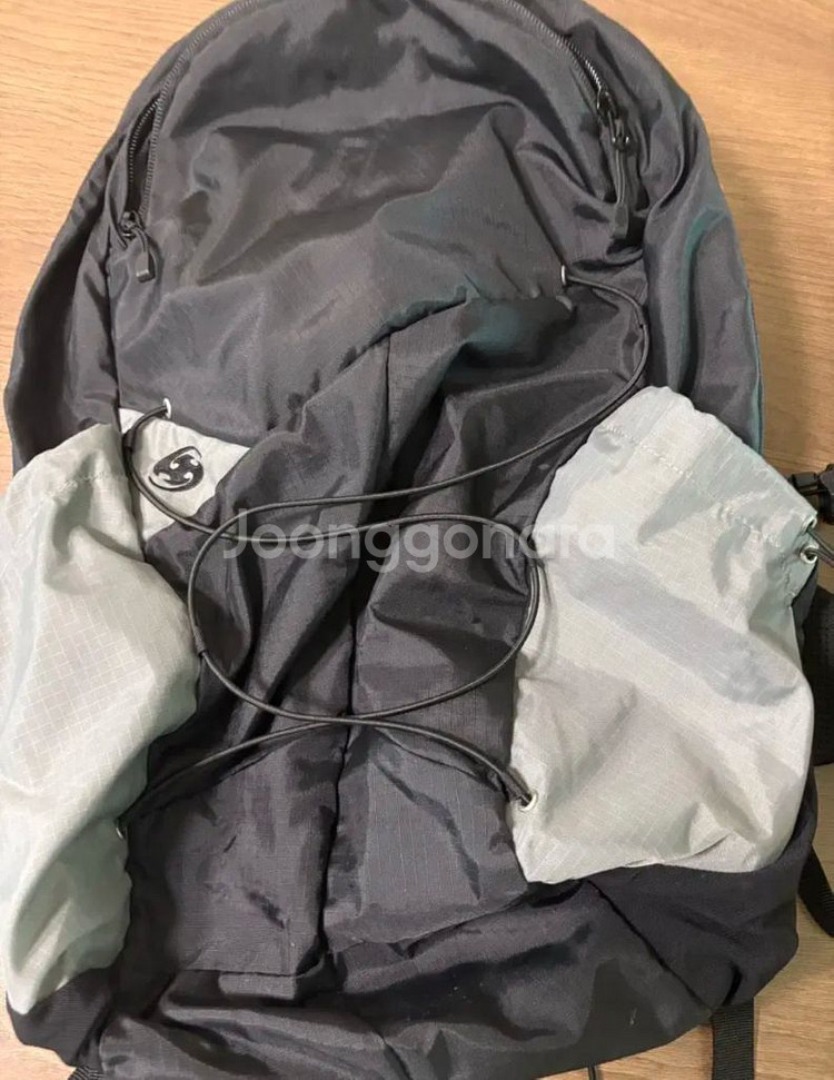 산산기어 22fw 백팩 가방--0