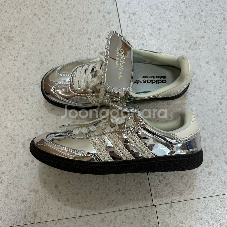 아디다스 x 웨일스 보너 삼바 실버 메탈릭 245--1