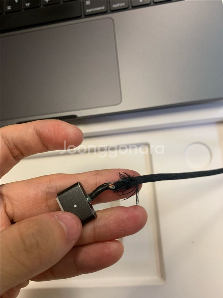 맥북 프로 M3 pro 14인치 18gb 512ssd--1