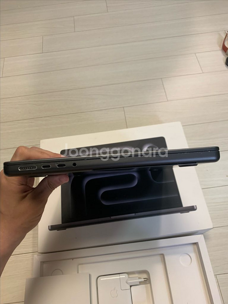 맥북 프로 M3 pro 14인치 18gb 512ssd--5