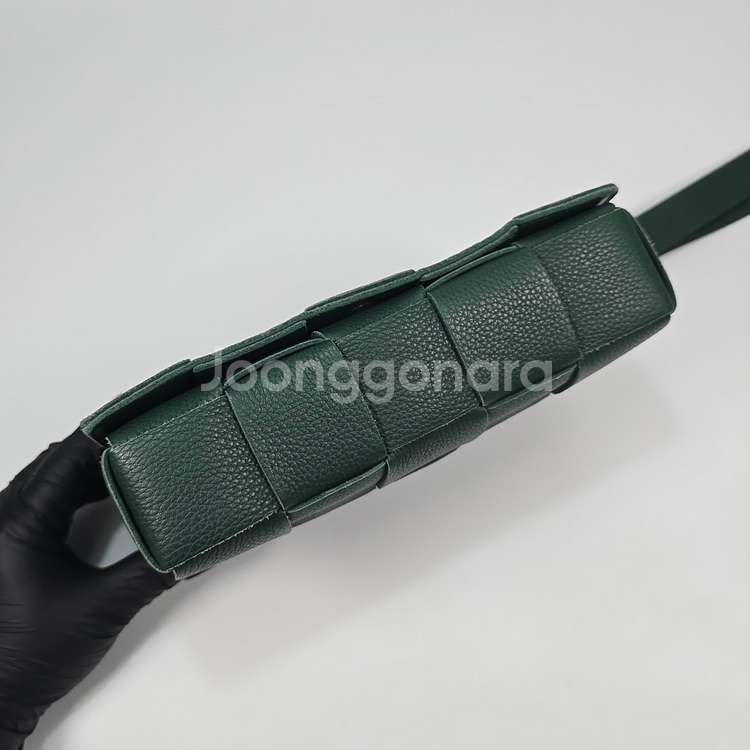 보테가베네타 레인트리 하드웨어 스몰 카세트백--6