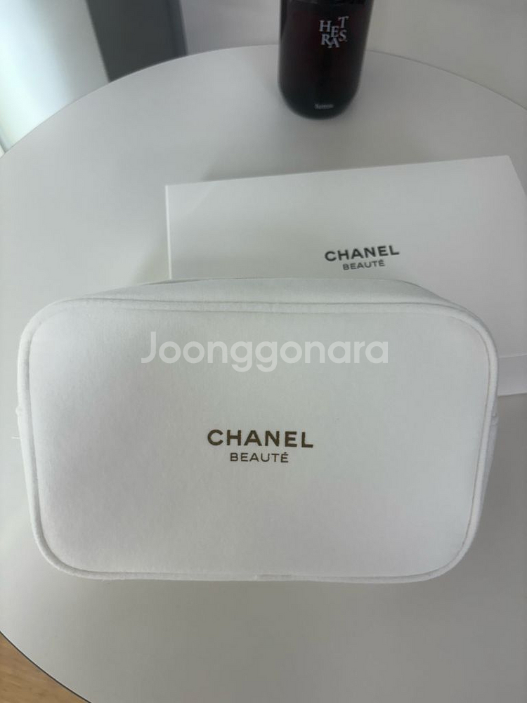 샤넬 뷰티 파우치 새생품--0