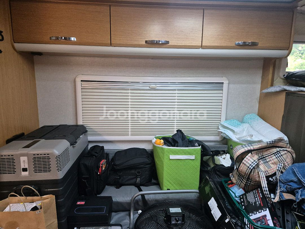 캠핑카 팝니다--1