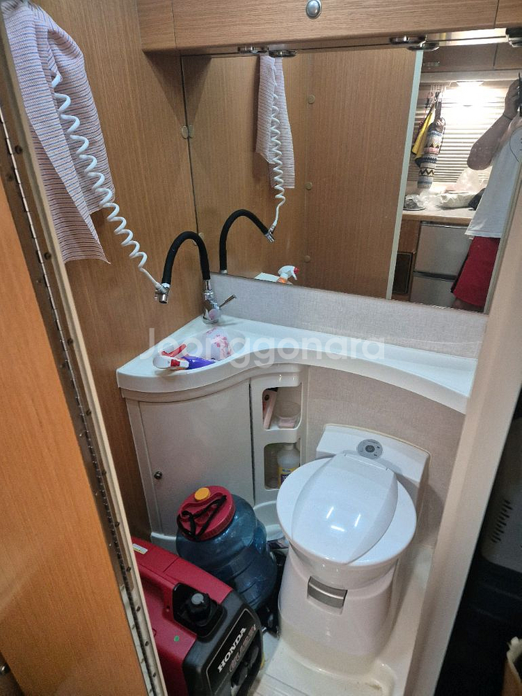 캠핑카 팝니다--5
