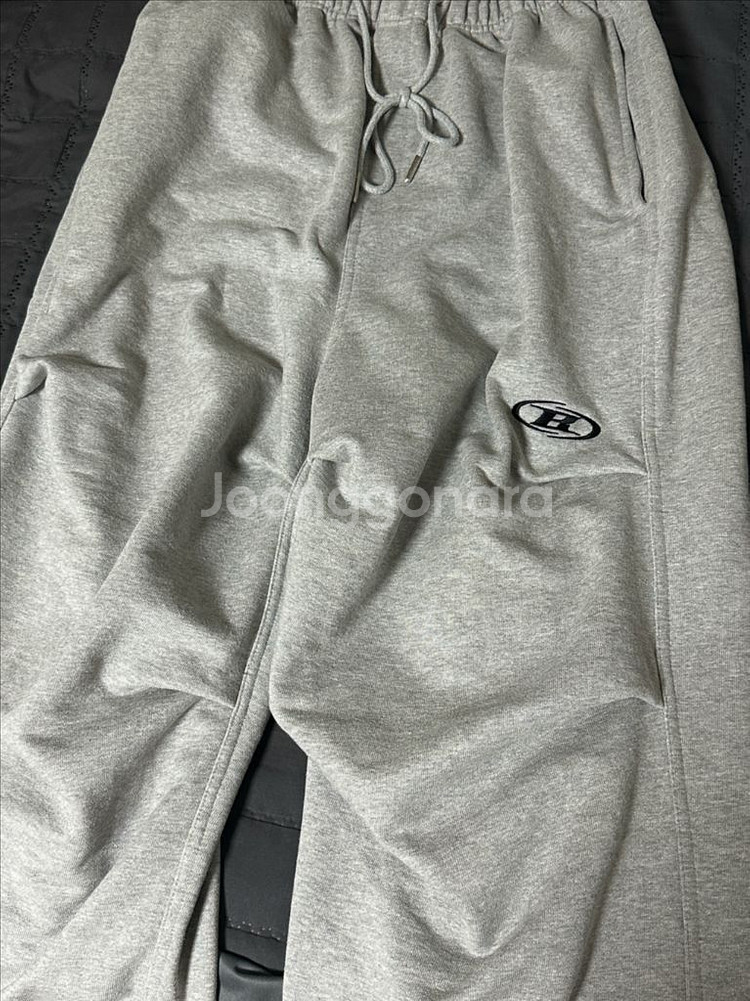 본투윈 멜란지 그레이 와이드 4턱 팬츠 1사이즈 본투윈--1