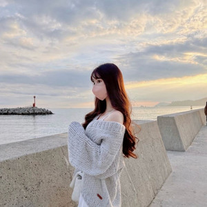 메이윤 핸드메이드 니트 민트그레이 새상품