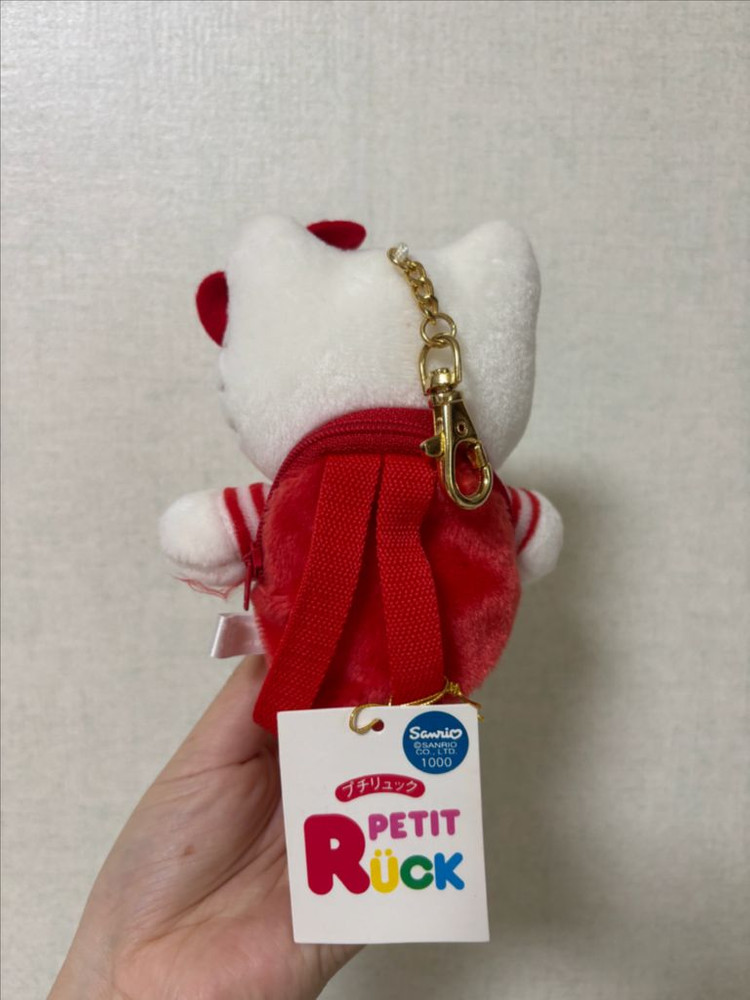 산리오 고전 키티 인형 이미지