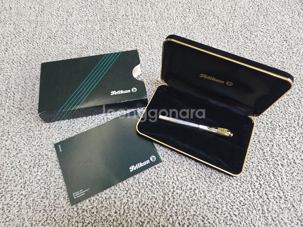 펠리칸 M750 실버 150주년 한정판 M 만년필--0