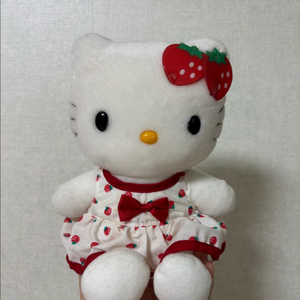 산리오 고전 딸기키티 인형