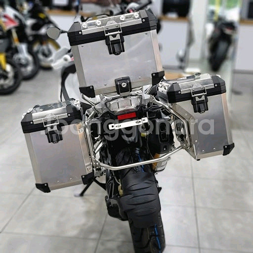 r1200gs, r1250gs, 삼박스 삽니다--0
