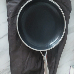 쿡셀 후라이팬 28cm 완전 새상품입니다