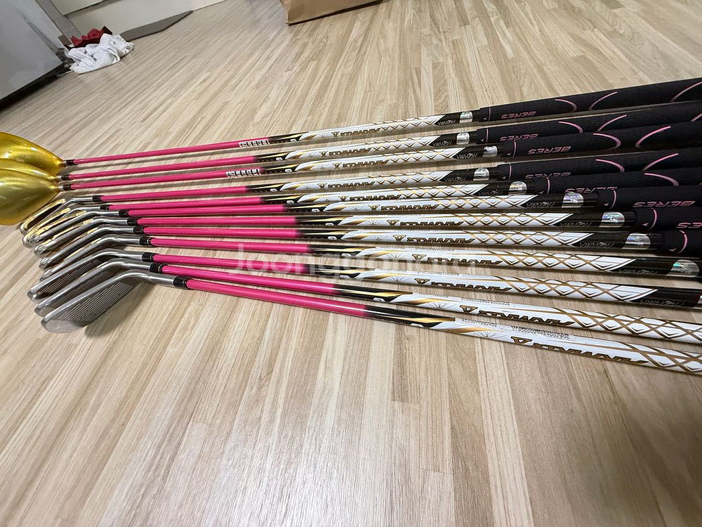 혼마 베레스 IS-06 4스타 풀세트--2