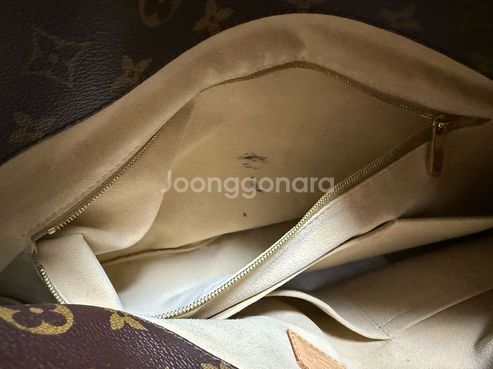 루이비통 앗치백mm--3