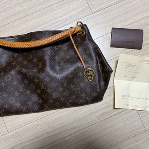 루이비통 앗치백mm