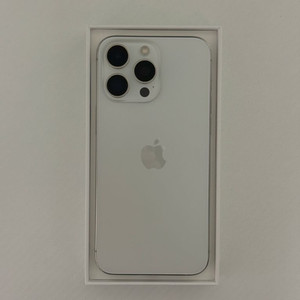 아이폰 15프로맥스 256기가 화이트 판매합니다