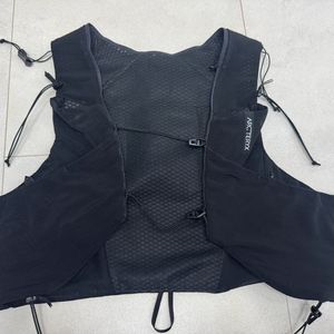 아크테릭스 노반7 베스트 L