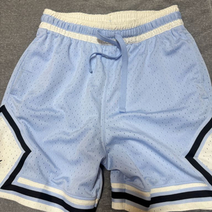 나이키 조던 다이아몬드 쇼츠 틴트