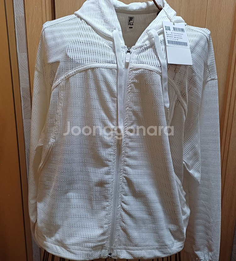 새상품 휠라 FILA 메쉬 후드 집업자켓 S~M 사이즈--2