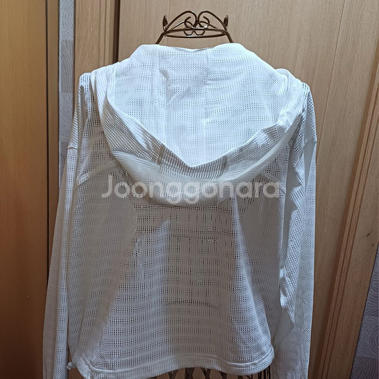 새상품 휠라 FILA 메쉬 후드 집업자켓 S~M 사이즈--3