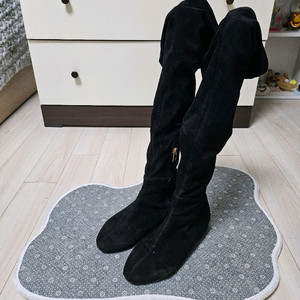 블랙 스웨이드 롱 부츠