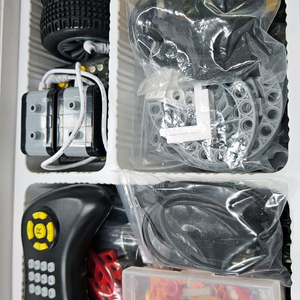 큐보스크래치 1단계/큐보로봇 부품