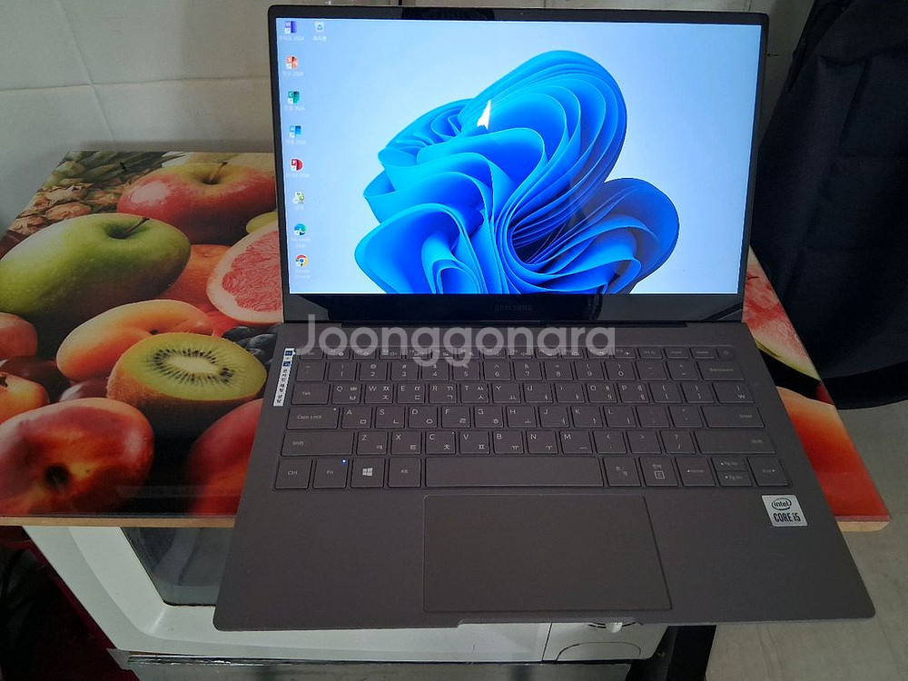갤럭시 북s. Lte nt676Xcl 58 코어i5--1